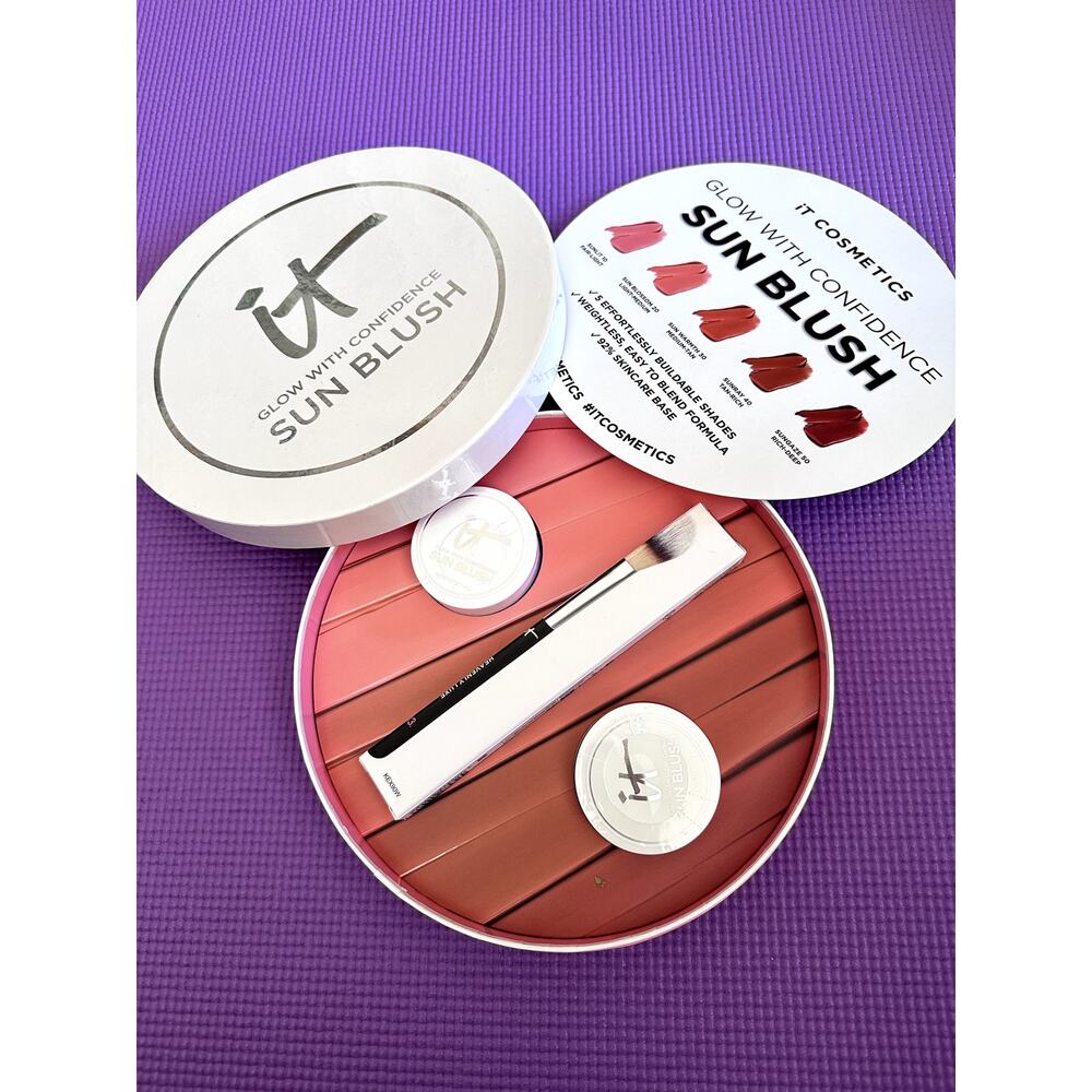 New It Cosmetics Glow With Confidence Sun Blush Kit 2 Blushes Luxe Brush